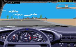 In game image of Test Drive II Car Disk: Musclecars on the Atari ST.