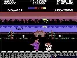 In game image of Yie Ar Kung-Fu 2: The Emperor Yie-Gah on the Commodore 64.
