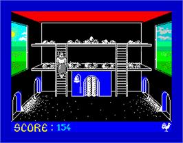 In game image of Chickin Chase on the Sinclair ZX Spectrum.