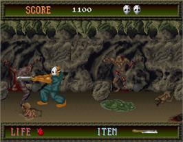 In game image of Splatter House on the Arcade.